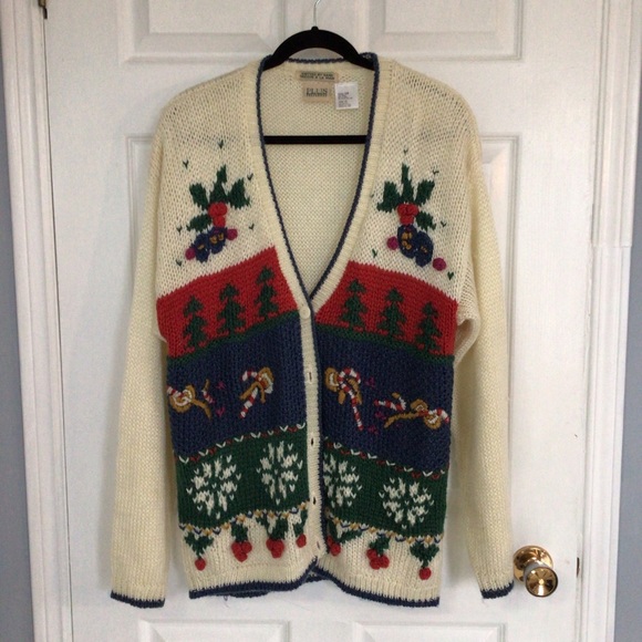 HAND KNIT Christmas sweater